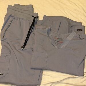 Grey’s Anatomy Scrub Set (light gray)
